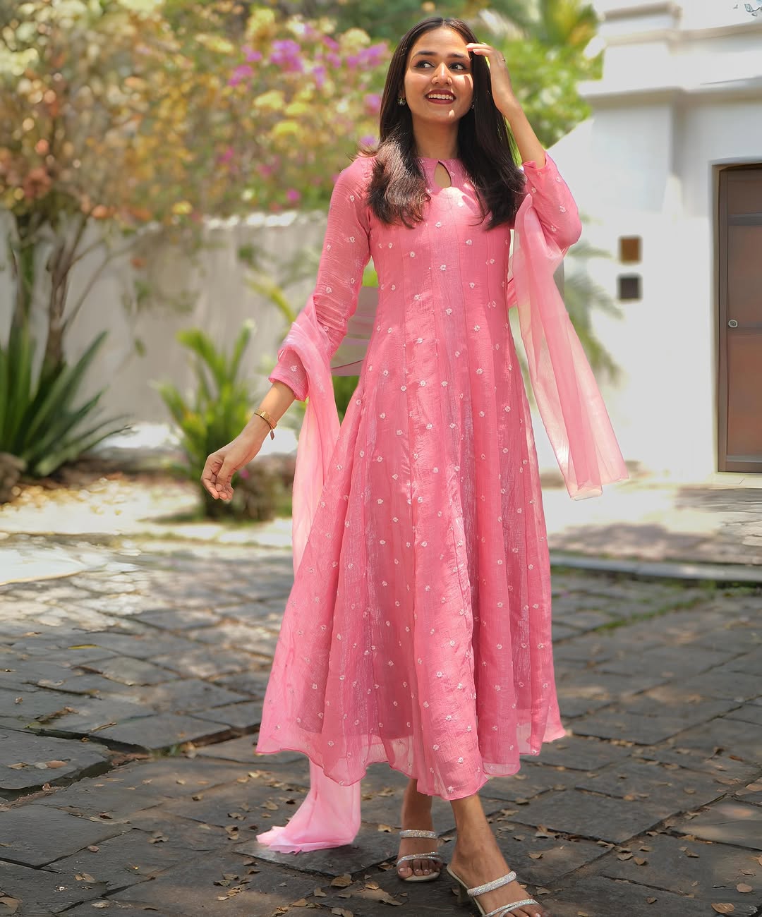 Beautiful Pink Georgette Kali Cut Maxi