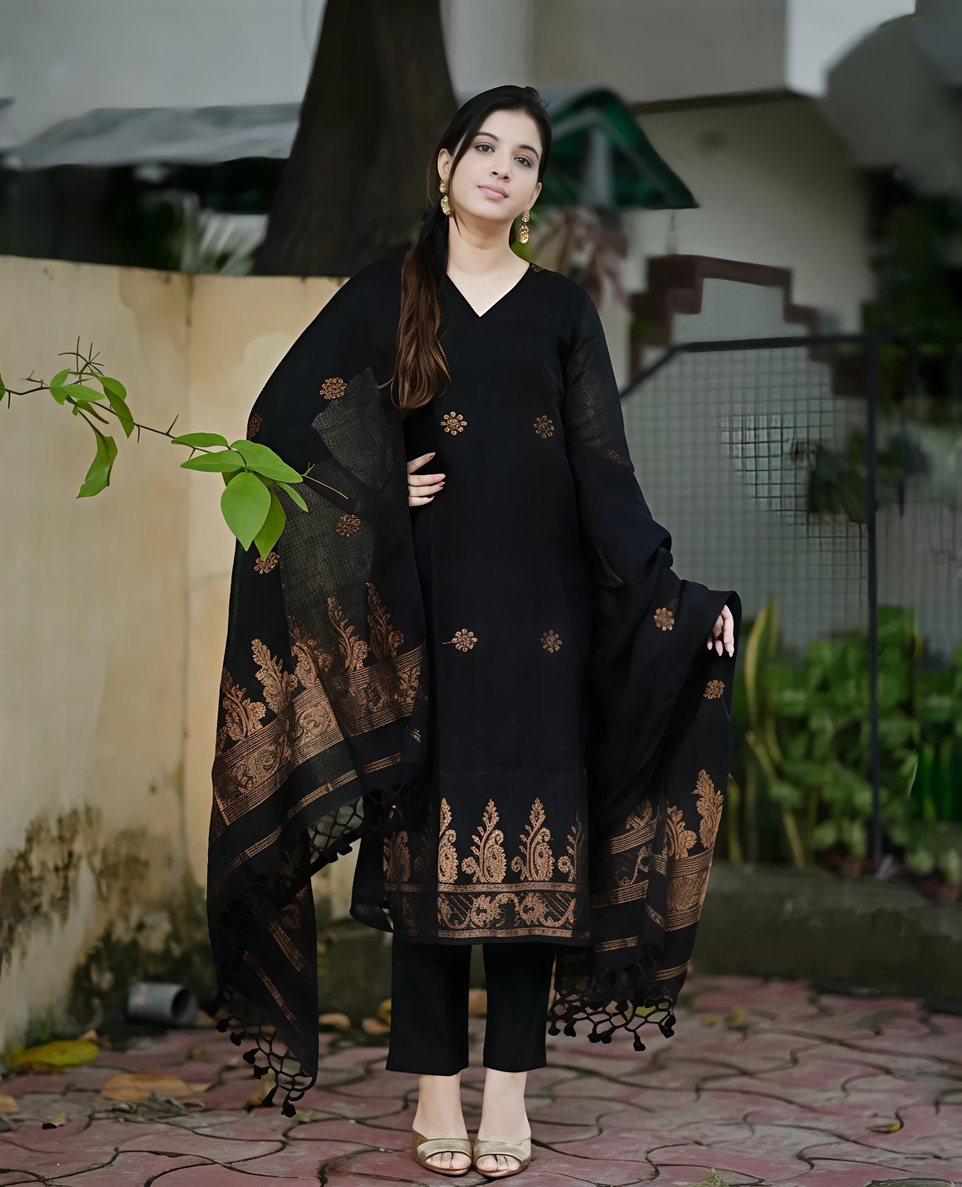 Rahi Muslin Silk Jamdani Handwoven Set